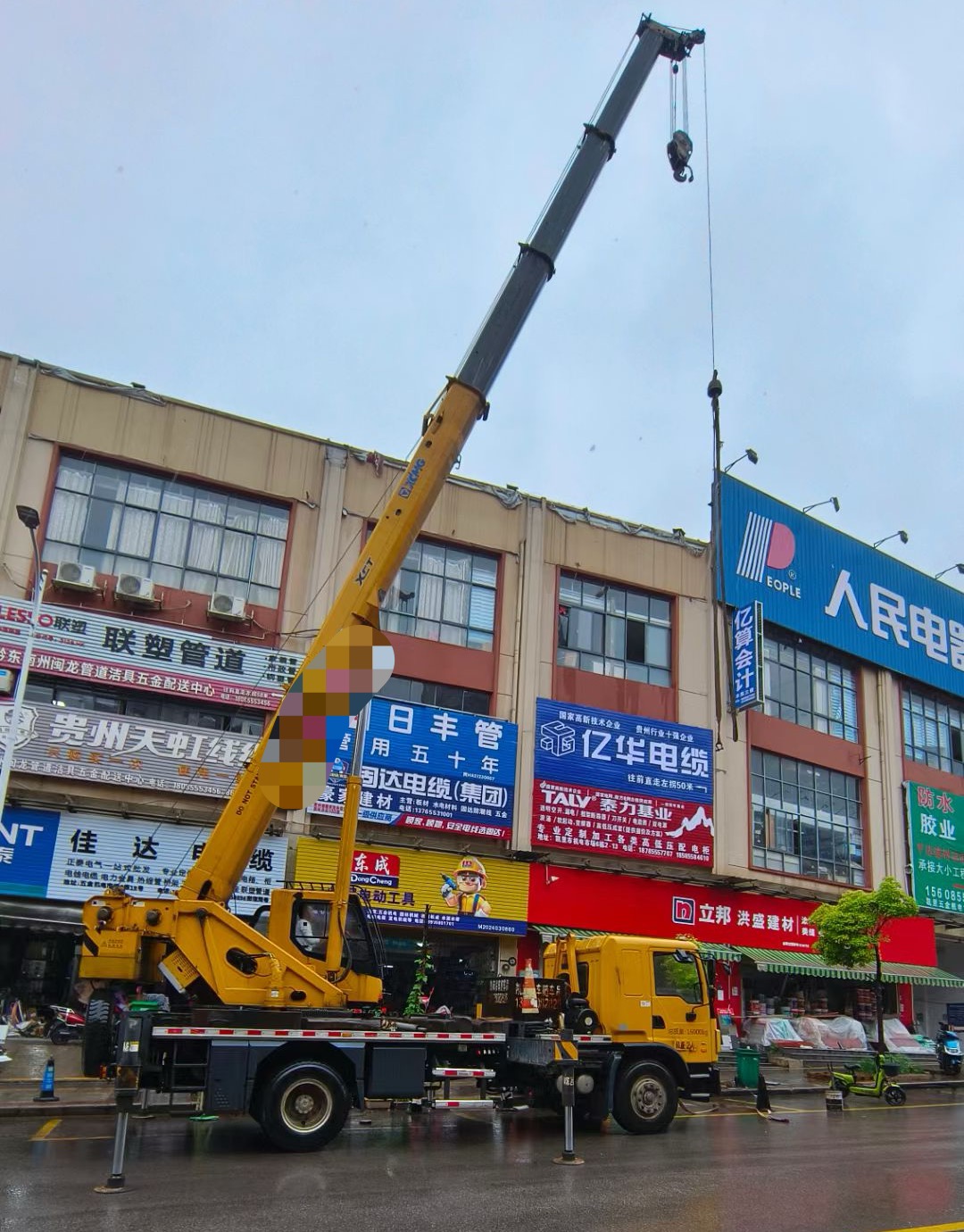 碧江区什么时间对吊车进行维修保养最合适