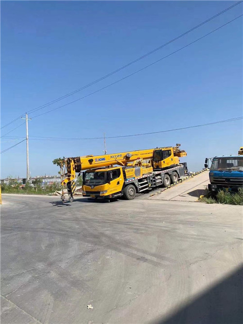 碧江区吊车作业时，可能会产生哪些额外收费项目？