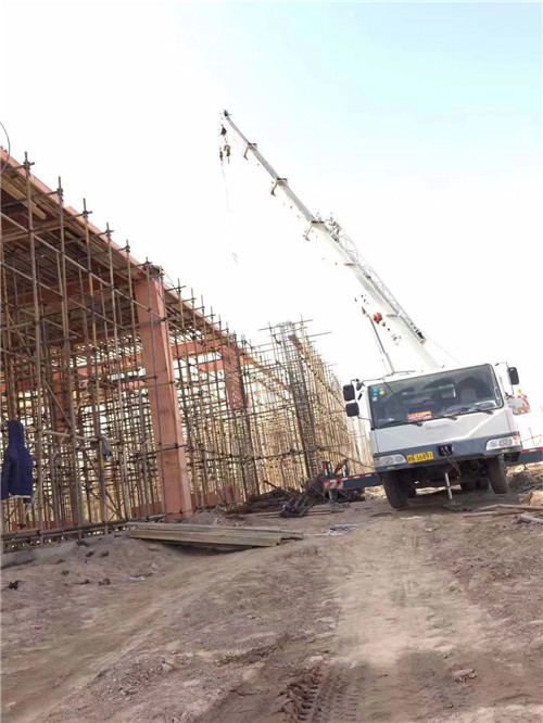 碧江区吊车作业的安全注意事项有哪些？