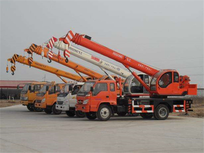 碧江区设备出现故障导致停工，怎么处理？是否有备用设备替换？